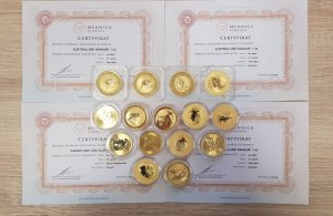na stole leżą cztery certyfikaty wystawione przez mennicę skarbową, a na niej 15 złotych monet w plastikowych opakowaniach