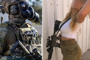 Kolaż zdjęć, które przedstawia kobietę w mundurze i masce gazowej oraz kobietę z karabinem