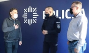 polscy policjanci wraz z emerytowanym policjantem z Ukrainy