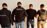 funkcjonariusz Europolu, Policji oraz straży granicznej z zatrzymanym