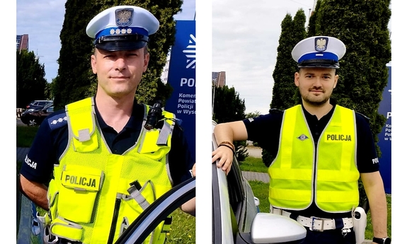 kolaż dwóch zdjęć, na obu zdjęciach policjant przy radiowozie
