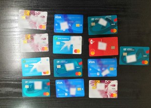 zabezpieczone, skradzione karty bankomatowe
