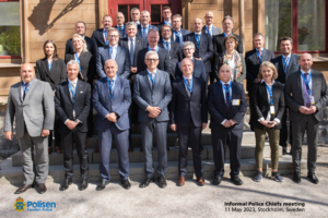 Grupowe zdjęcie uczestników spotkania szefów Policji w Szwecji