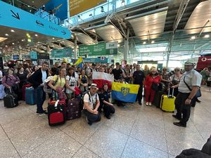 Spotkanie z polskimi pielgrzymami na lotnisku w Lizbonie