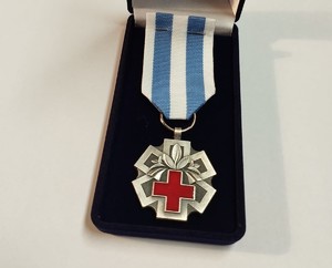 odznaczenie „Honorowy Dawca Krwi - Zasłużony dla Zdrowia Narodu”