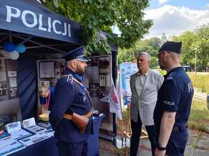 Piknik na Agrykoli z okazji święta Policji