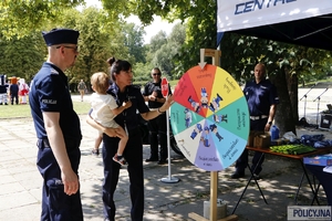 Piknik na Agrykoli z okazji święta Policji