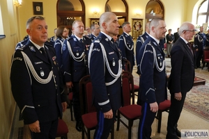 Komendant Główny Policji wraz z Zastępcami oraz Oficerowie uczestniczący w nabożeństwie
