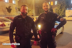 policjanci