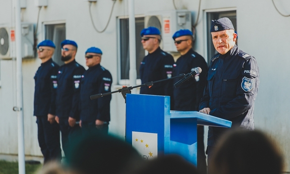 Medal Parada XXXVI zmiany Jednostki Specjalnej Polskiej Policji w Kosowie.