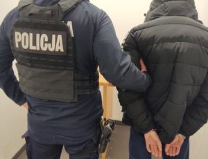 Zabezpieczone przez policjantów środki odurzające.