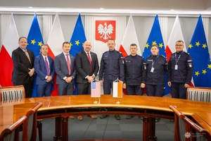 Uczestnicy spotkania w Komendzie Głównej Policji.