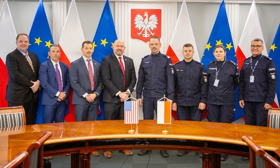Uczestnicy spotkania w Komendzie Głównej Policji.