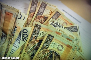 Banknoty pieniędzy.