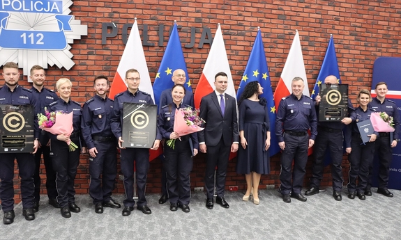 Uczestnicy uroczystości wręczenia Złotych Blach.