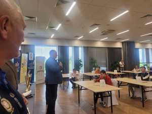 Ceremonia wręczenia nagród zwycięskim drużynom