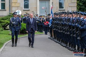 Uroczystość wręczenia odznaczeń i nominacji na wyższe stopnie policyjne w Komendzie Głównej Policji.
