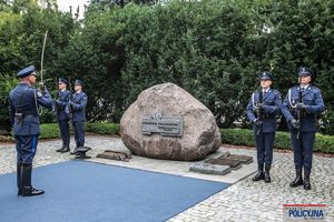 Uroczystość wręczenia odznaczeń i nominacji na wyższe stopnie policyjne w Komendzie Głównej Policji.