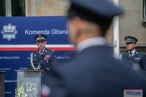 Uroczystość wręczenia odznaczeń i nominacji na wyższe stopnie policyjne w Komendzie Głównej Policji.