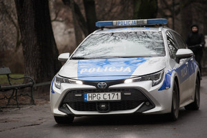 Policyjny radiowóz.