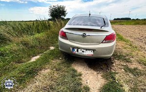 zabezpieczony samochód.