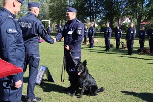 Policjanci z psami podczas Mistrzostw.