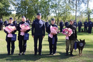 Policjanci z psami podczas Mistrzostw.