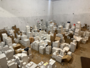 Ujawnione podrobione kosmetyki.