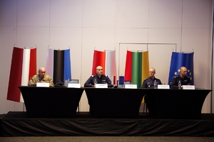 Uczestnicy Konferencji otwierającej rozpoczęcie zadań zawartych w projekcie Tropik-9.