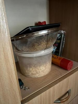 Sitko z zabezpieczoną substancją.