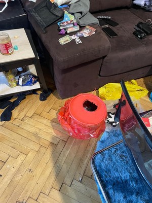 Pomieszczenie, w którym zabezpieczono nielegalne substancje.