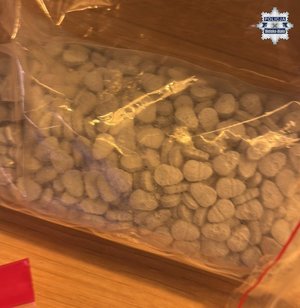 Zabezpieczone środki w woreczku.