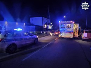 Na zdjęciu miejsce wypadku drogowego.