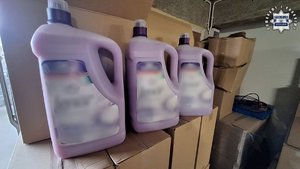 proszki do prania, fałszywe środki, podrabiane znaki towawrowe