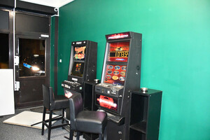 Zabezpieczone automaty do gier hazardowych.