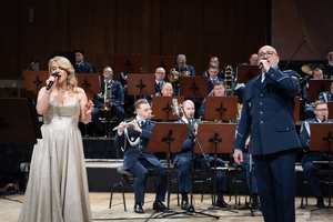 Koncert z okazji Dnia Kobiet.