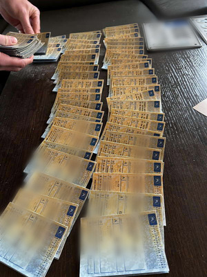 zabezpieczone podrobione dowody rejestracyjne od samochodów.