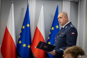 Uroczyste spotkanie Ministra SWiA i I Zastępcy Komendanta Głównego Policji z laureatami konkursu "Policjant, który mi pomógł" i ich przełożonymi.