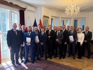 Uczestnicy spotkania polskiej Policji w Ambasadzie Republiki Austrii w Warszawie.