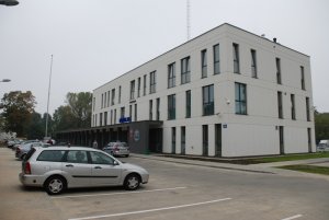 Zdjęcie przedstawia V Komisariat Policji w Lublinie
