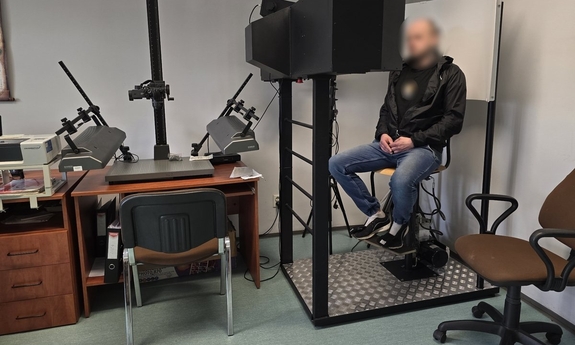 Odpowie za atak na policjantów i znęcanie się nad partnerką