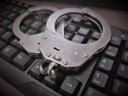 Akt oskarżenia przeciwko oszustowi