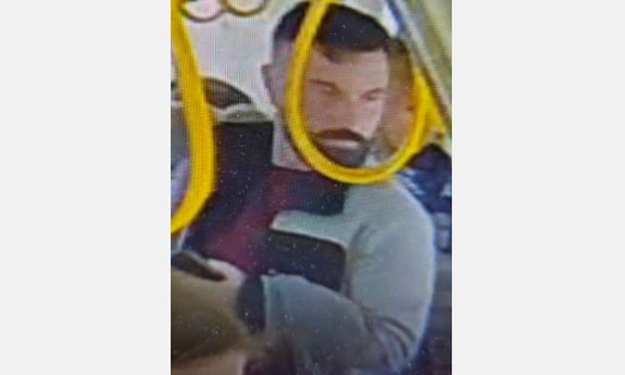 Szukamy tego mężczyzny. Rozpoznajesz go? Zadzwoń! Zapewniamy anonimowość