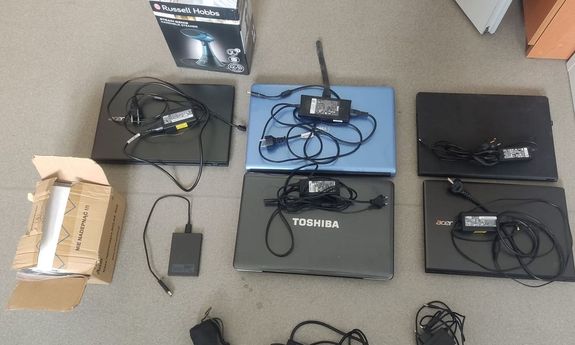 Operacyjny poszedł na lody z dzieckiem i zatrzymał włamywacza