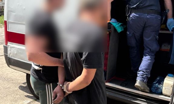 Zwrócił uwagę mężczyźnie, iż ten nieprawidłowo zaparkował – w zamian „otrzymał” groźby karalne przy użyciu broni