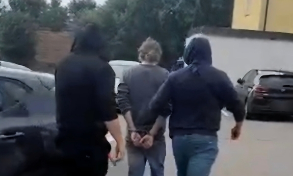 Zatrzymany 28-latek podejrzany o podwójne zabójstwo – wspólna akcja funkcjonariuszy KPP w Goleniowie i KPP w Gryficach