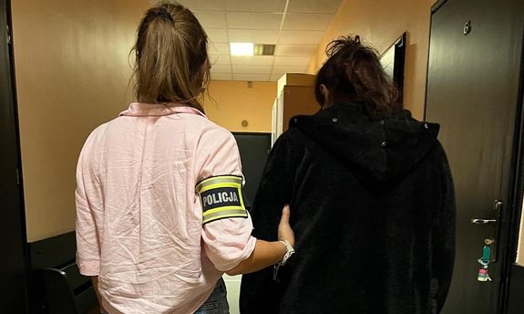 Napadła na seniorkę - została zatrzymana przez bałuckich funkcjonariuszy