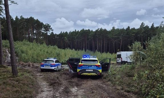 Pościg za kierowcą fiata, który nie zatrzymał się do kontroli i stwarzał zagrożenie dla bezpieczeństwa w ruchu drogowym