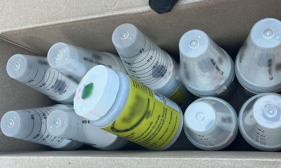 KAS i Policja zatrzymała transport nielegalnych środków ochrony roślin