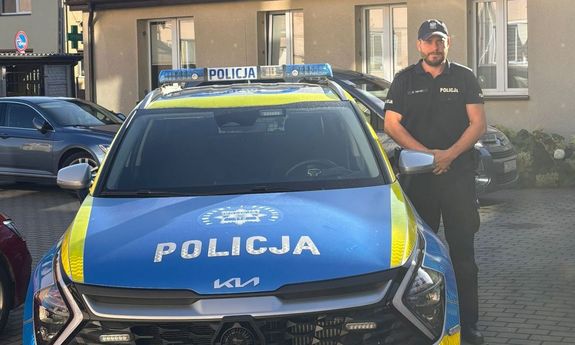 Dzielnicowy ewakuował mieszkańców przed zagrożeniem pożarowym